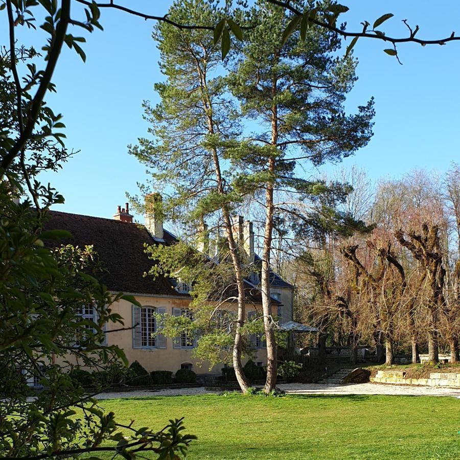 Chateau De Mauvilly Panzió Kültér fotó